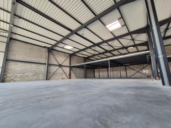 Local commercial Sautron – 709.10 m2