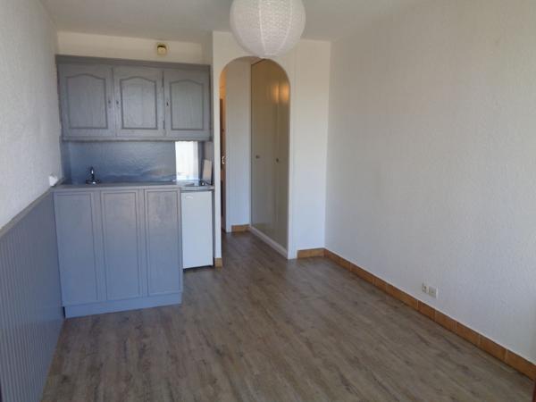 Appartement Sete 1 pièce(s)