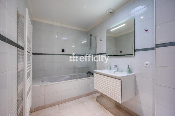 Maison 4 pièces - 110 m² Exclusivité efficity