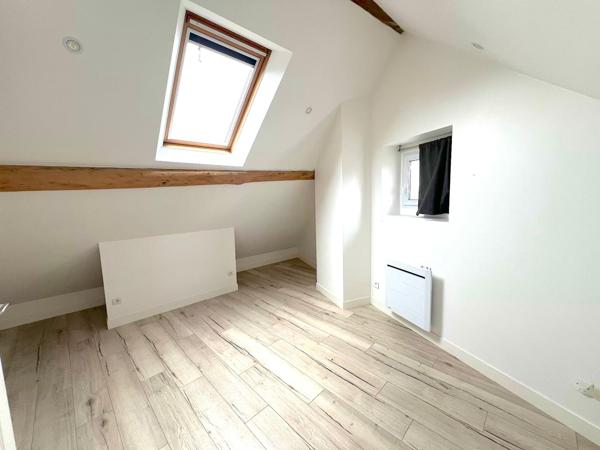 Gazeran centre 3 chambres 66 m² avec cave et stationnement