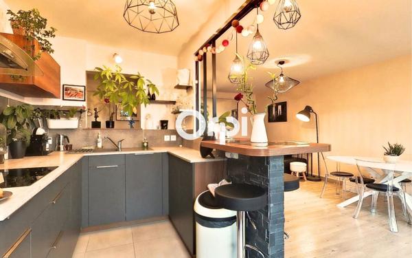 Appartement à vendre    3 pièces • 66,47 m2 Lille