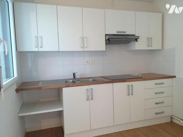 T2  2ème étage avec ascenseur, terrasse et garage