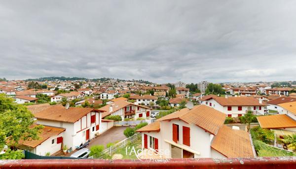 Maison Ciboure 12 pièce(s) 203 m2