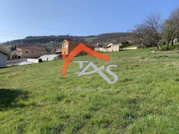 Vente Terrain 700 m2 à Saint-Chamond
