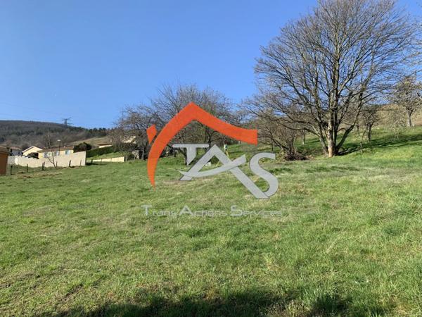 Vente Terrain 700 m2 à Saint-Chamond
