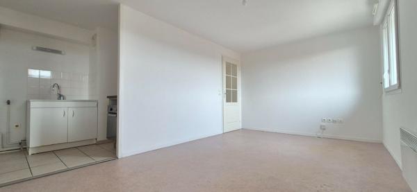 Appartement Bethune 2 pièce(s) 42.6 m2 avec place de parking , Bethune
