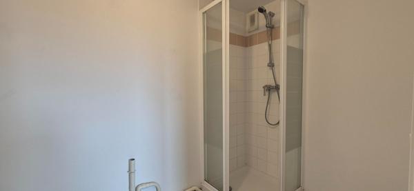 Appartement Bethune 2 pièce(s) 42.6 m2 avec place de parking , Bethune