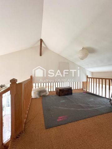 Ancienne école de 185m2, 4 chambres,jardin,garage