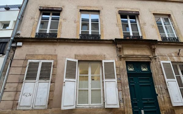 Appartement à louer    1 pièce • 27,55 m2 Metz