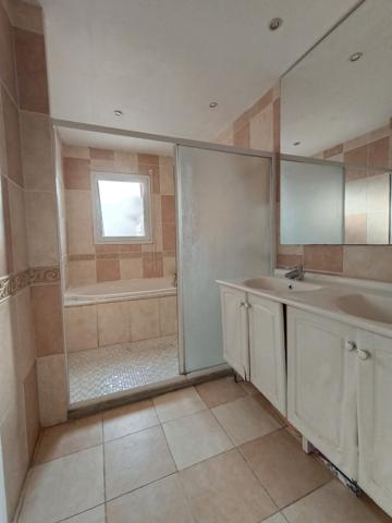 MAISON 3 CHAMBRES SUR SOUS-SOL TOTAL