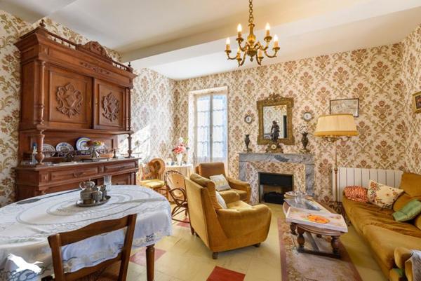 Maison à vendre |  Latrille |  7 pièces | 230 m²