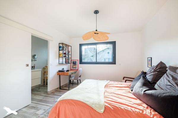 Maison à vendre 565 000 € Saint-Priest 5 p 163 m² DPE C