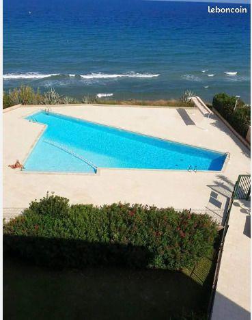 STUDIO avec Terrasse MORIANI bord de mer de 29m2