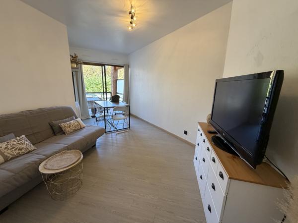 STUDIO avec Terrasse MORIANI bord de mer de 29m2