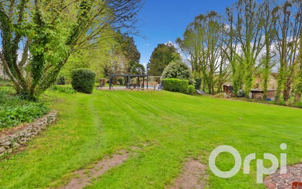 Maison à vendre    8 pièces • 220 m2 Gisors