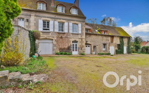 Maison à vendre    8 pièces • 220 m2 Gisors