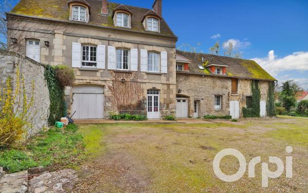 Maison à vendre    8 pièces • 220 m2 Gisors