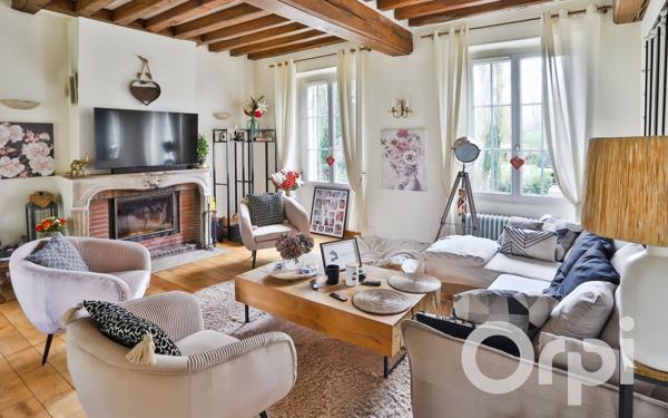 Maison à vendre    8 pièces • 220 m2 Gisors