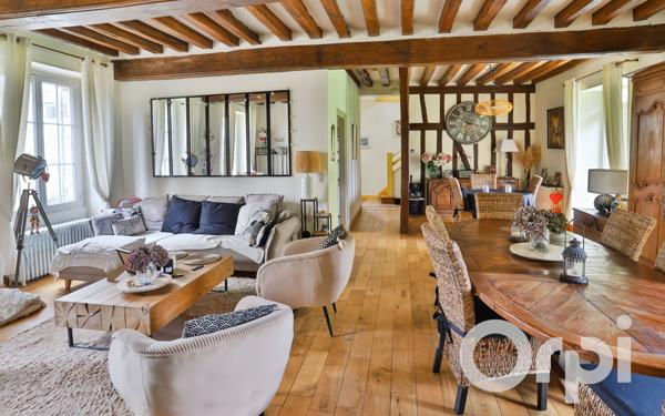 Maison à vendre    8 pièces • 220 m2 Gisors