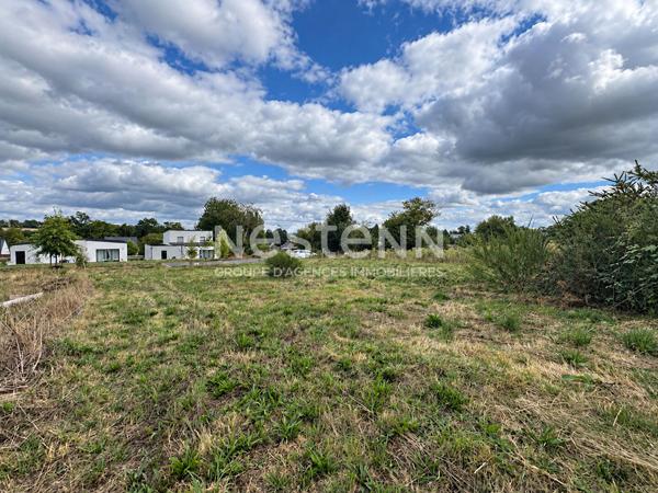 À Vendre - Terrain constructible viabilisé à Naizin 520m²