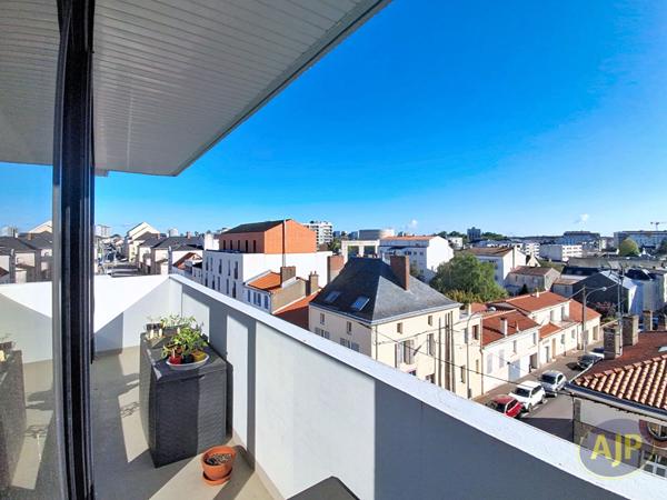 Vente appartement La Roche Sur Yon : 378 360 € - AJP Immobilier La Roche-sur-Yon