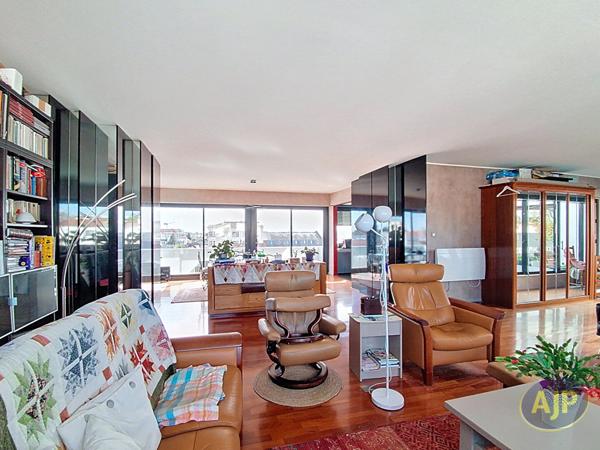 Vente appartement La Roche Sur Yon : 378 360 € - AJP Immobilier La Roche-sur-Yon