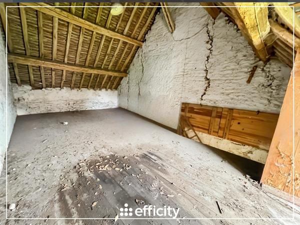 Maison 2 pièces - 111 m²