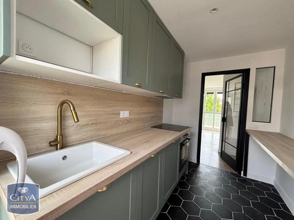 Appartement à louer 2 pièces 47.1m² Tassin-la-Demi-Lune (69160)