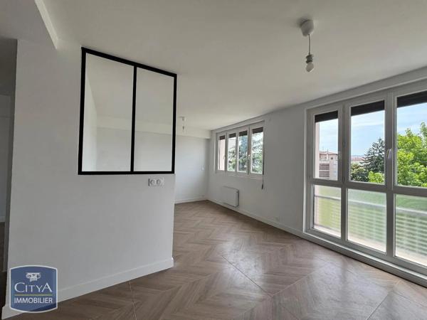 Appartement à louer 2 pièces 47.1m² Tassin-la-Demi-Lune (69160)