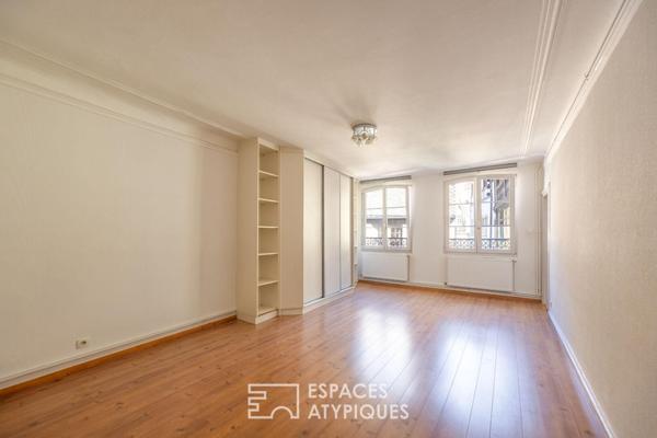 Dernier étage de caractère en coeur de ville