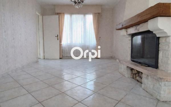 Maison à vendre    4 pièces •  Neuville-en-Ferrain