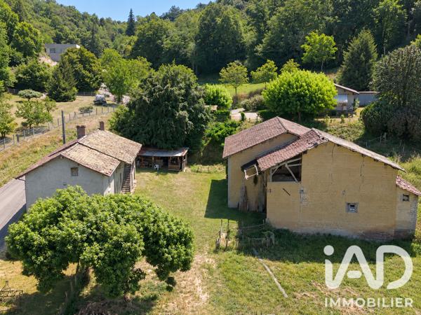 Maison à vendre 20 pièces 400 m² Ruy-Montceau