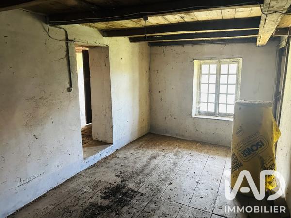 Maison à vendre 20 pièces 400 m² Ruy-Montceau