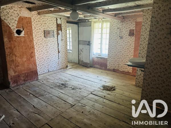 Maison à vendre 20 pièces 400 m² Ruy-Montceau