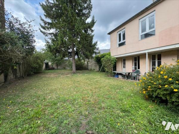 SAINT QUENTIN - CENTRE VILLE