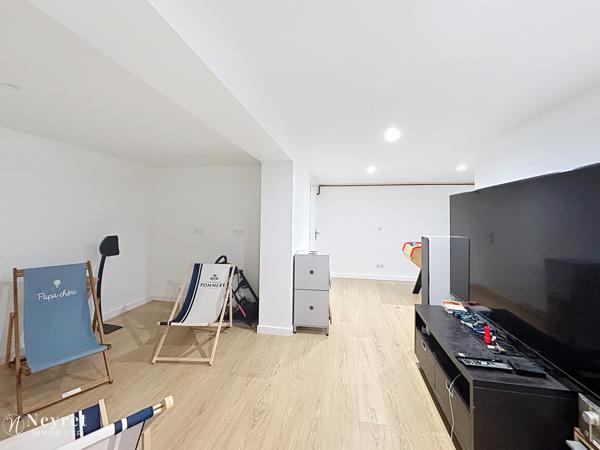 COMMUNAY – Belle maison familiale de 166 m² sur terrain arboré de 800 m²