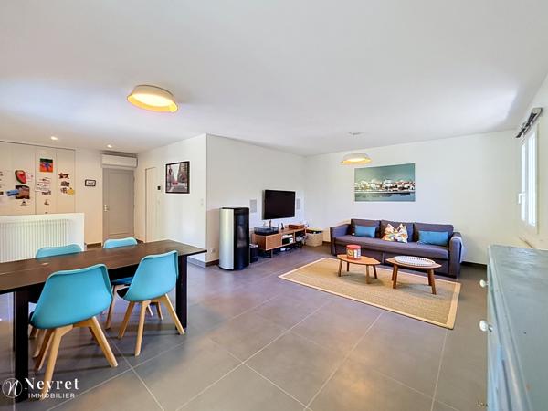 COMMUNAY – Belle maison familiale de 166 m² sur terrain arboré de 800 m²