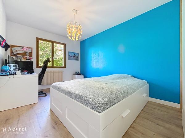 COMMUNAY – Belle maison familiale de 166 m² sur terrain arboré de 800 m²