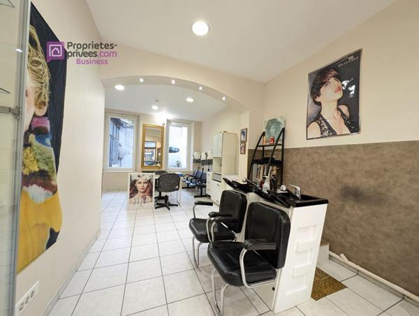 13004 MARSEILLE - SALON DE COIFFURE ET ESTHETIQUE