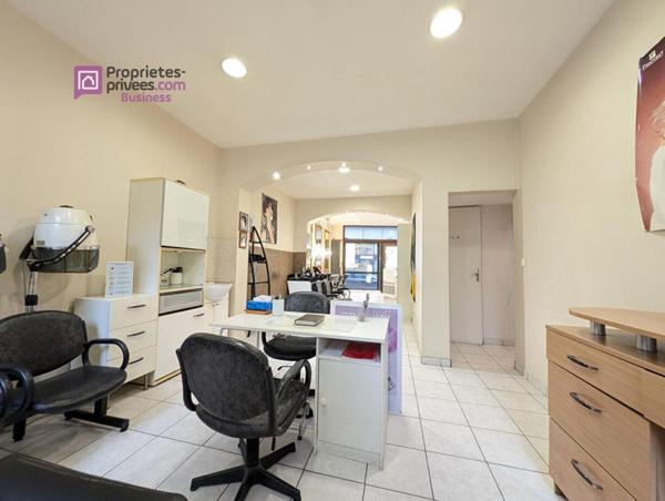 13004 MARSEILLE - SALON DE COIFFURE ET ESTHETIQUE