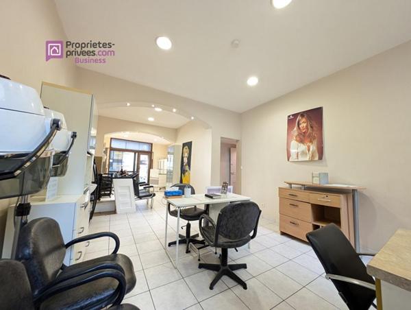 13004 MARSEILLE - SALON DE COIFFURE ET ESTHETIQUE