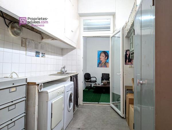 13004 MARSEILLE - SALON DE COIFFURE ET ESTHETIQUE