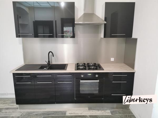  À vendre – Charmante maison semi-individuelle 3 chambres – Secteur recherché proche du stade de Valenciennes 