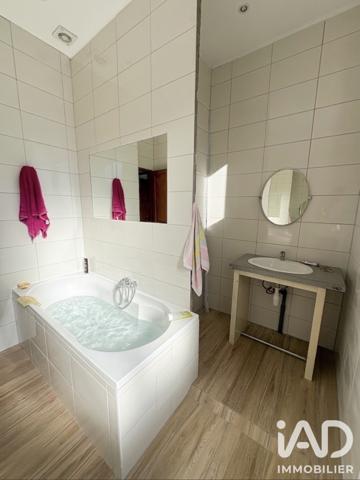 Maison à vendre 8 pièces 163 m² Villeurbanne