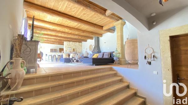 Maison 5 pièces de 178 m² à Cabrières (30210)