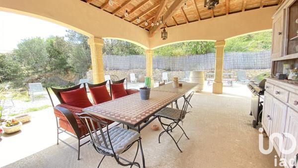 Maison 5 pièces de 178 m² à Cabrières (30210)