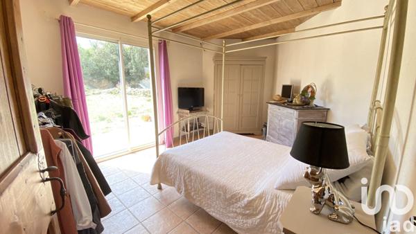 Maison 5 pièces de 178 m² à Cabrières (30210)