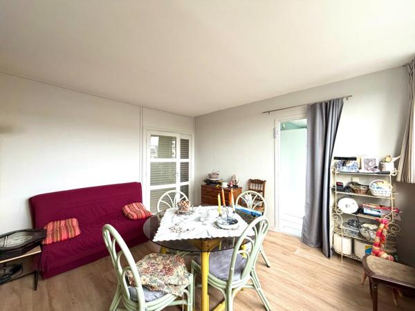 Appartement T4 de 99m², dernier étage, 2 parkings