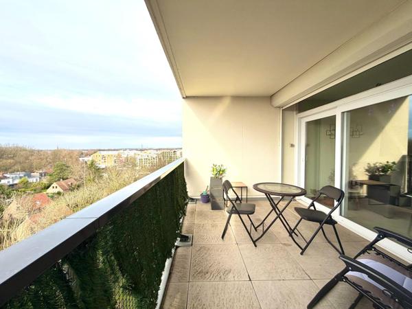 Appartement T4 de 99m², dernier étage, 2 parkings