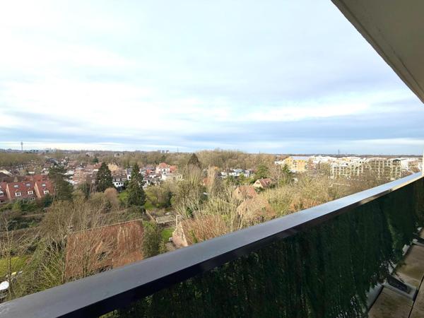 Appartement T4 de 99m², dernier étage, 2 parkings